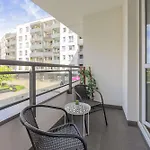 Modern In With Parking And Balcony By Renters * Varšava