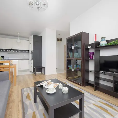 Modern In With Parking And Balcony By Renters * Varšava